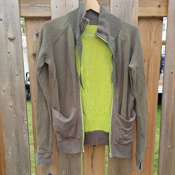 Lululemon Post Savasana Jacket - Fatigue Green / Antidote Jacket Size 10 - Picture 4 of 9